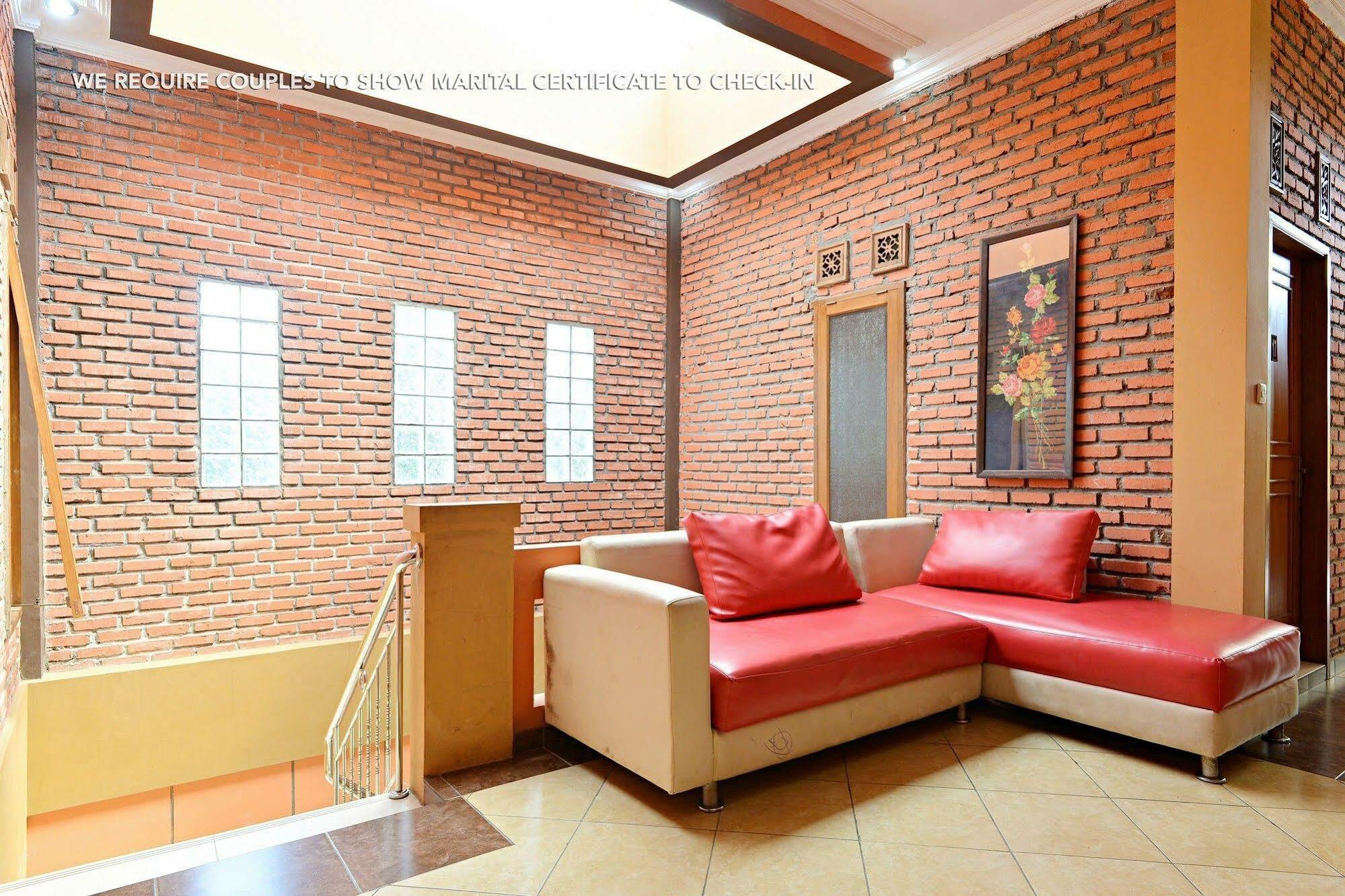 Zen Rooms Antapani Syariah Bandung Dış mekan fotoğraf